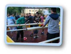 Human Table Soccer - ein Spaß für Jugendgruppen